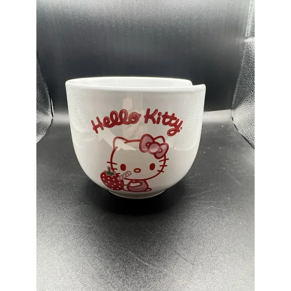 Hello Kitty Strawberry Ramen Bowl Ceramic Does NOT Include Chopsticks Very Good